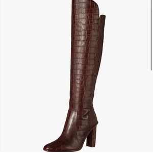 Vince Camuto Boots NWT ✨